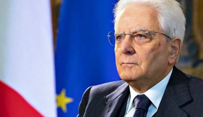 Kërcënuan Presidentin italian pse firmosi katantinën, policia heton 2 shqiptarë