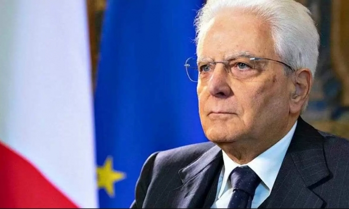 Kërcënuan Presidentin italian pse firmosi katantinën, policia heton 2 shqiptarë