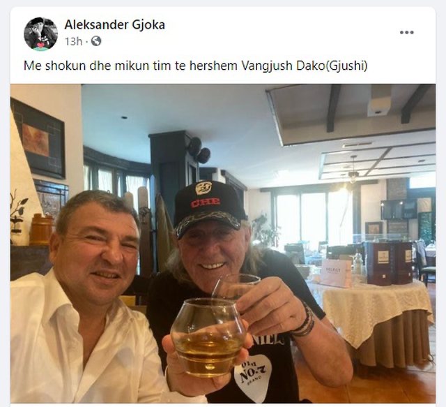 Me kë po pinte këngëtari Aleksandër Gjoka, disa orë para se të bënte aksident?