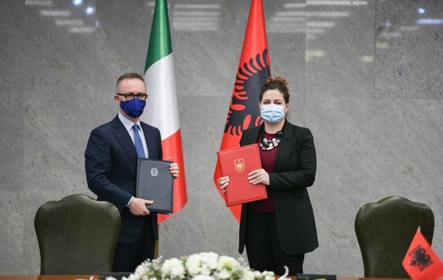 Italia nuk njeh patentat shqiptare, dy muaj pasi është nënshkruar marrëveshja