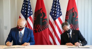 Rama-Blinken takim në Bruksel, firmosën  marrëveshjen për teknologjinë 5G Rama-Blinken takim në Bruksel, firmosën  marrëveshjen për teknologjinë 5G