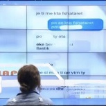 Video/ Publikohen SMS-të, e përdhunoi kur ishte 12 vjeçe, vijon ta përndjekë,  vajza nga Berati: I ofroi babait 1 milion lekë…