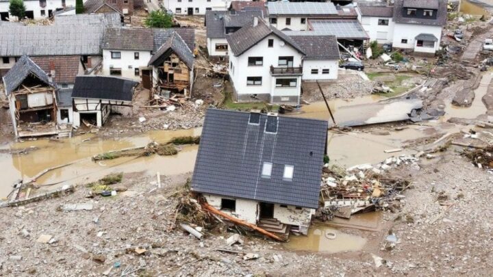 Përmbytjet në Gjermani e Belgjikë, raportohet për më shumë se 60 të vdekur