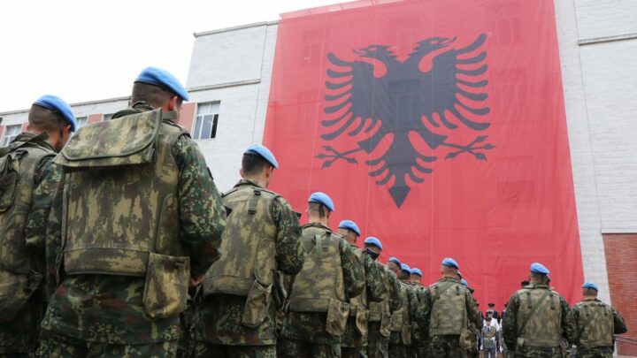 Shqipëria ka paraqitur plan për tërheqjen e përkthyesve afganë të NATO-s