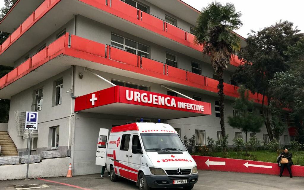 Pandemia rikthehet me vdekje: 2 nga Vlora, njëri vetëm 44 vjeç