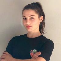 Vajza më e fortë në Shqipëri, kampionia e mundjes rrëfen historinë e saj të suksesit