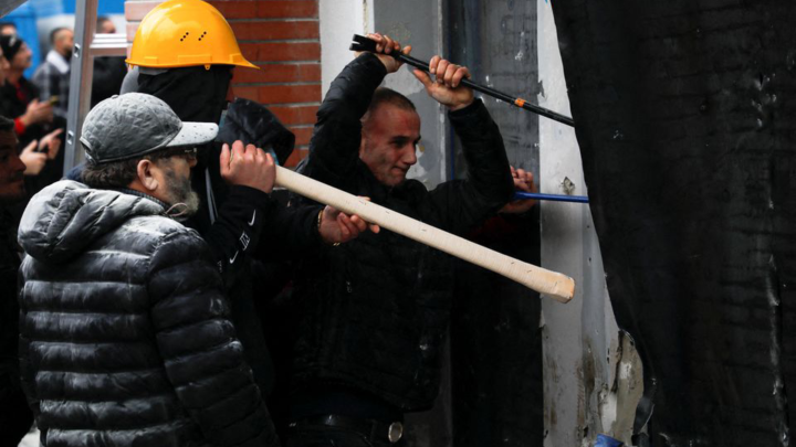 “Shkopinjtë i gjetëm në rrugë”/ Zbardhen dëshmitë nga dosja për protestën e Berishës. Nga “Stresi” te shqiptarët e Kosovës, ja çfarë deklaruan