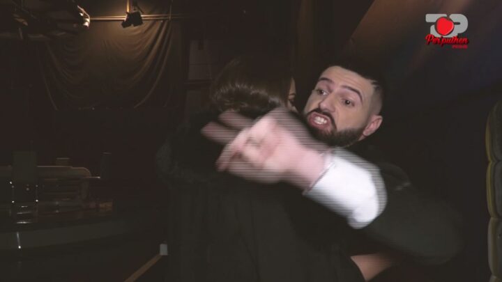 Pamje të pa transmetuara, Bledi godet drejt Mikelës gjatë debatit të fortë