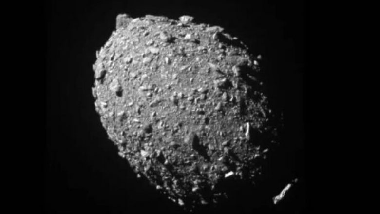 NASA arrin të ndryshojë trajektoren e një asteroidi: Dëshmuam se jemi mbrojtës të Tokës