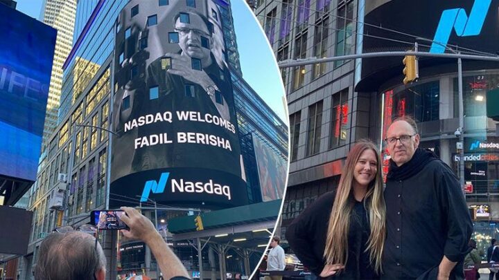 Fotografia e Fadil Berishës shfaqet në ‘billboard-et’ në qendër të New Yorkut