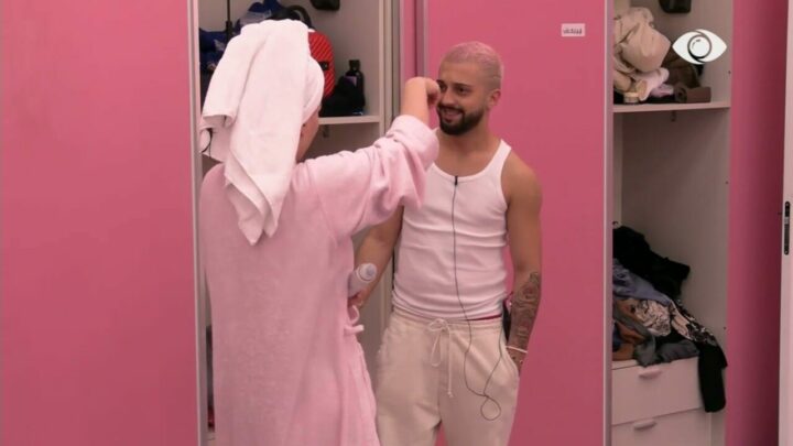 “Me Eglin keni bërë marrëdhënie…”, Rozana- Gjestit: Dikush ju ka parë…