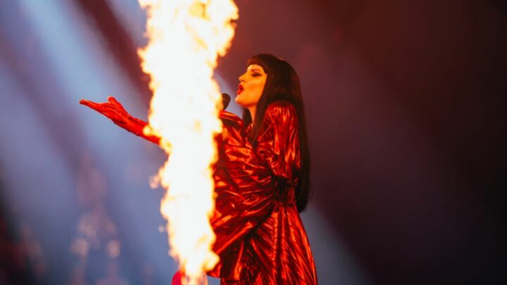 Media greke jehonë performacës së ‘Shkodra Elektronike’: Shqipëria ‘vodhi’ shfaqjen! ‘Zjerm’, trend në rrjete sociale