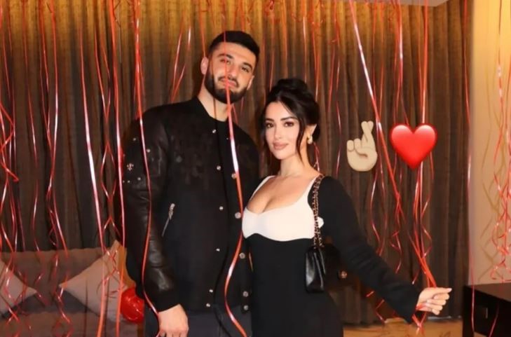 “Gol” jashtë fushës/ Broja rrëfehet për të dashurën dhe hedh bast për Shqipërinë në Botëror