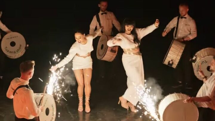 Del videoklipi i Fifit dhe Eglit (VIDEO)