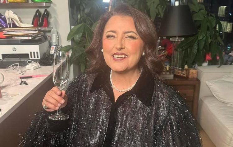 “Ah, biri im…”, Parashqevi Simaku tregon foton e rrallë me të birin dhe një mesazh për Lukën