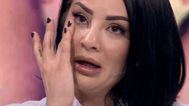 Aksidenti, Sara humb shokun, shpëton gruaja e tij