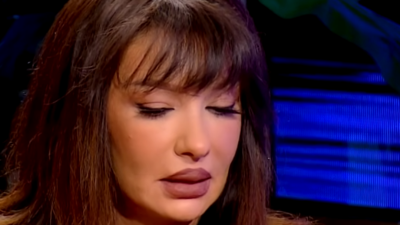 Adelina Ismaili flet hapur: Shqipëria më ka shpëtuar karrierën