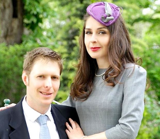 Elia Zaharia tregon pse e mban ende mbiemrin e Princ Lekës në Instagram