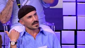 Konkurrenti i “Përputhen”: Deputeti më ofroi 100 mijë euro për të fjetur me mua