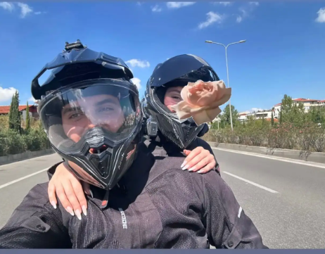 Xhiro me motor, konkurrentja e Për’puthen ia fal Keijsit “tradhtinë” me Loredanën