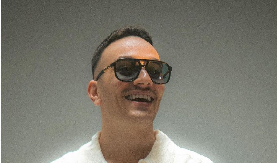 Reagimi i reperit Buta pasi u lirua nga paraburgimi