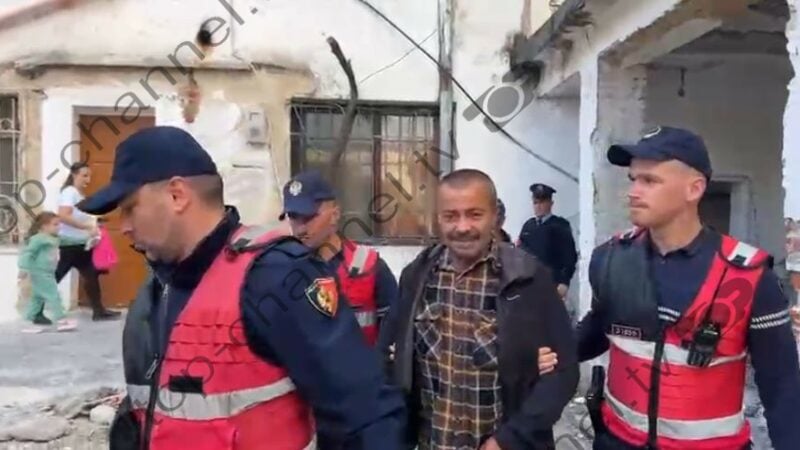 “I ulem në gjunjë familjes së Astrit Kalasë! Por kush dënon nipin tim, nuk del i gjallë nga salla”