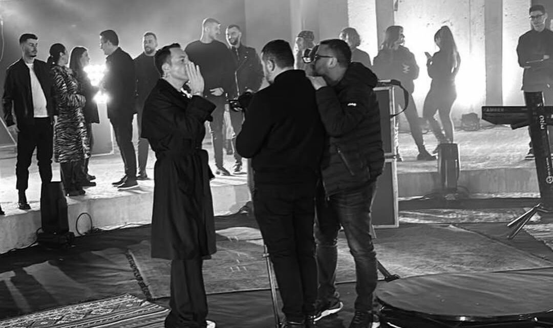 Ledion Liço shpërndan pamjet, vazhdojnë përgatitjet e Big Brother VIP Albania 5