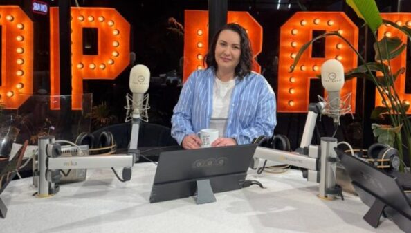 “Nuk jam xheloze për Juelën, më vjen mirë…” Flet për herë të parë bashkëshortja e Rogertit