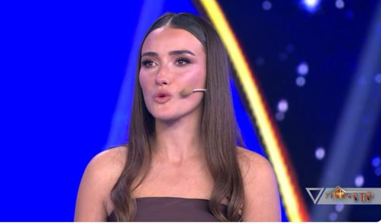 “Nuk e prisja, jam keq”, Vanesa largohet nga Ferma Vip, përlotet Indri
