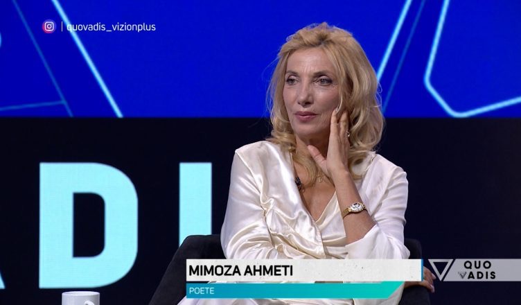 “24 vite të vështira në martesë”/ Rrëfehet Moza Ahmeti: Vajzat nuk e pranonin jetën time të re!